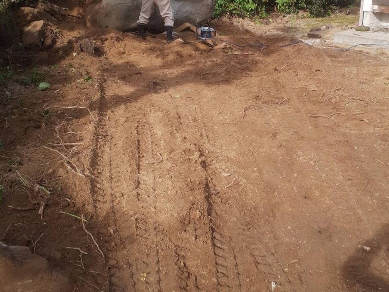 出雲市でお庭の整地
